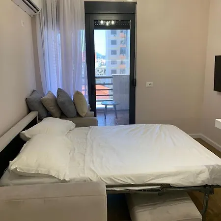 Apartment Square